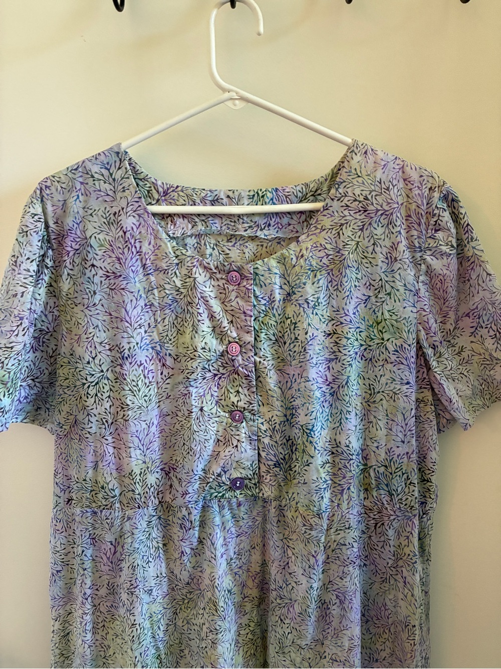 Women's Lavender Floral Short-Sleeve Maxi Dress - Picture 4 of 11